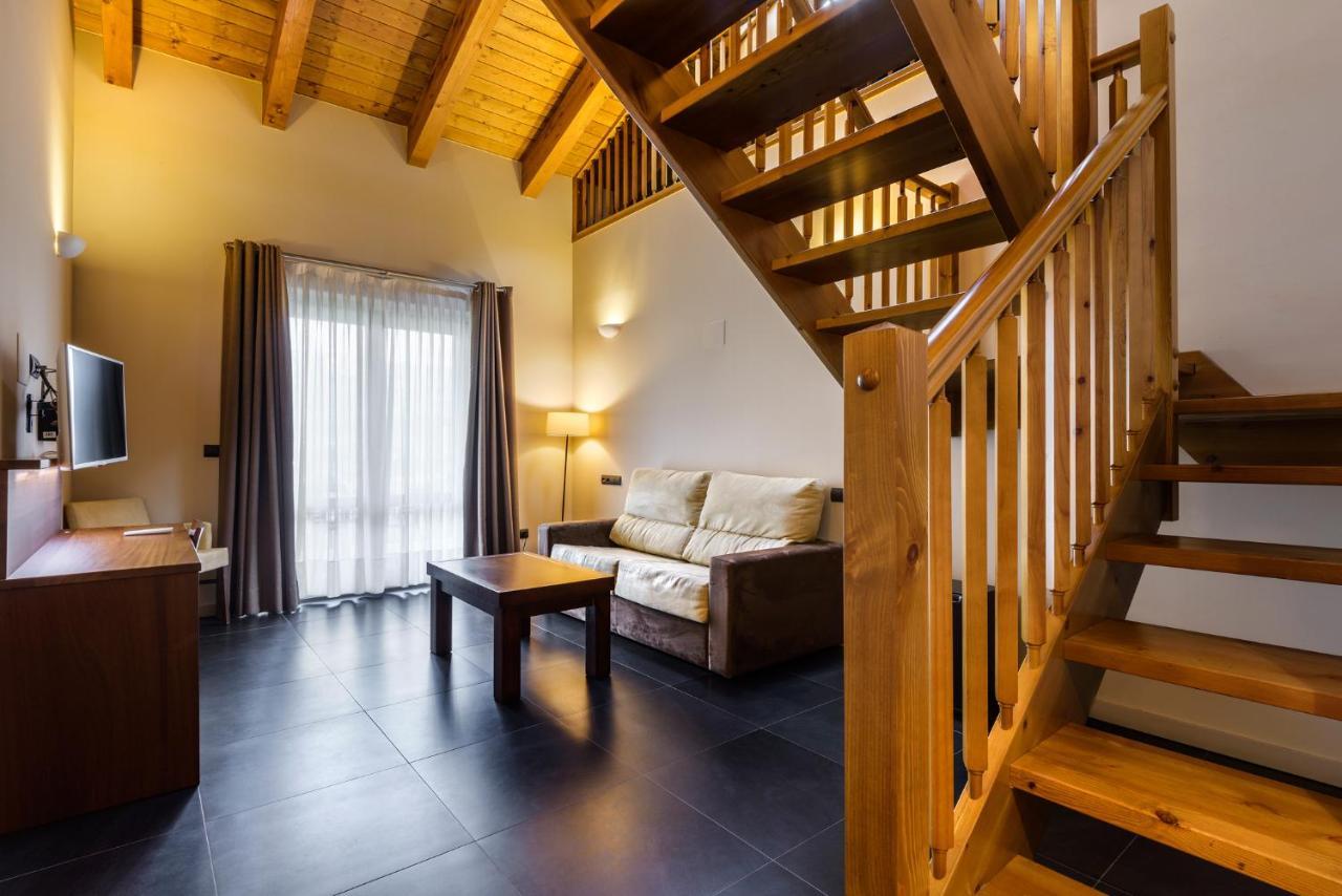 Murillo de Gállego Hotel Spa Aguas De Los Mallos מראה חיצוני תמונה