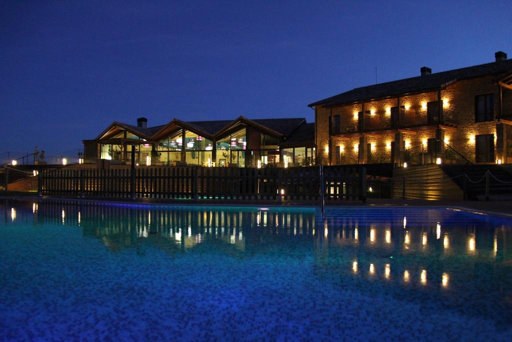 Murillo de Gállego Hotel Spa Aguas De Los Mallos מראה חיצוני תמונה